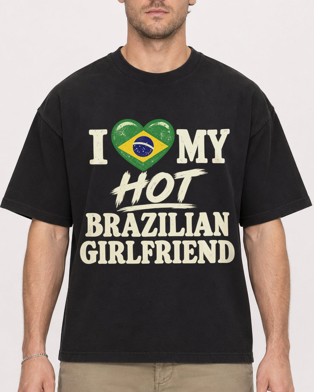 Mockup Boxy Heavyweight Tee Black male close-up 08