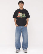 Mockup Boxy Heavyweight Tee Black male full-body 06