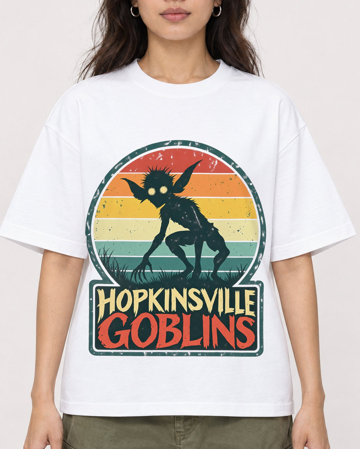 Mockup Boxy Heavyweight Tee White female close-up 02