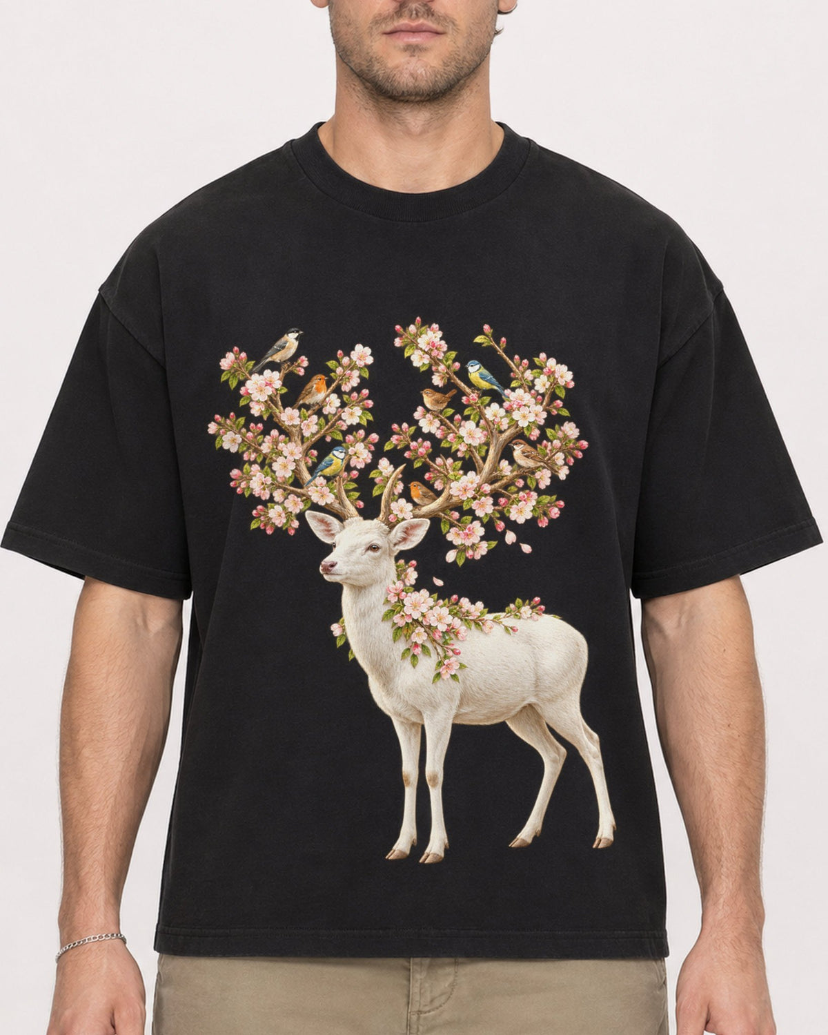 Mockup Boxy Heavyweight Tee Black male close-up 08