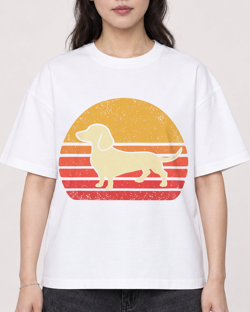 Mockup Boxy Heavyweight Tee White female close-up 03