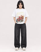 Mockup Boxy Heavyweight Tee White female full-body 13