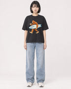 Mockup Boxy Heavyweight Tee Black female full-body 11