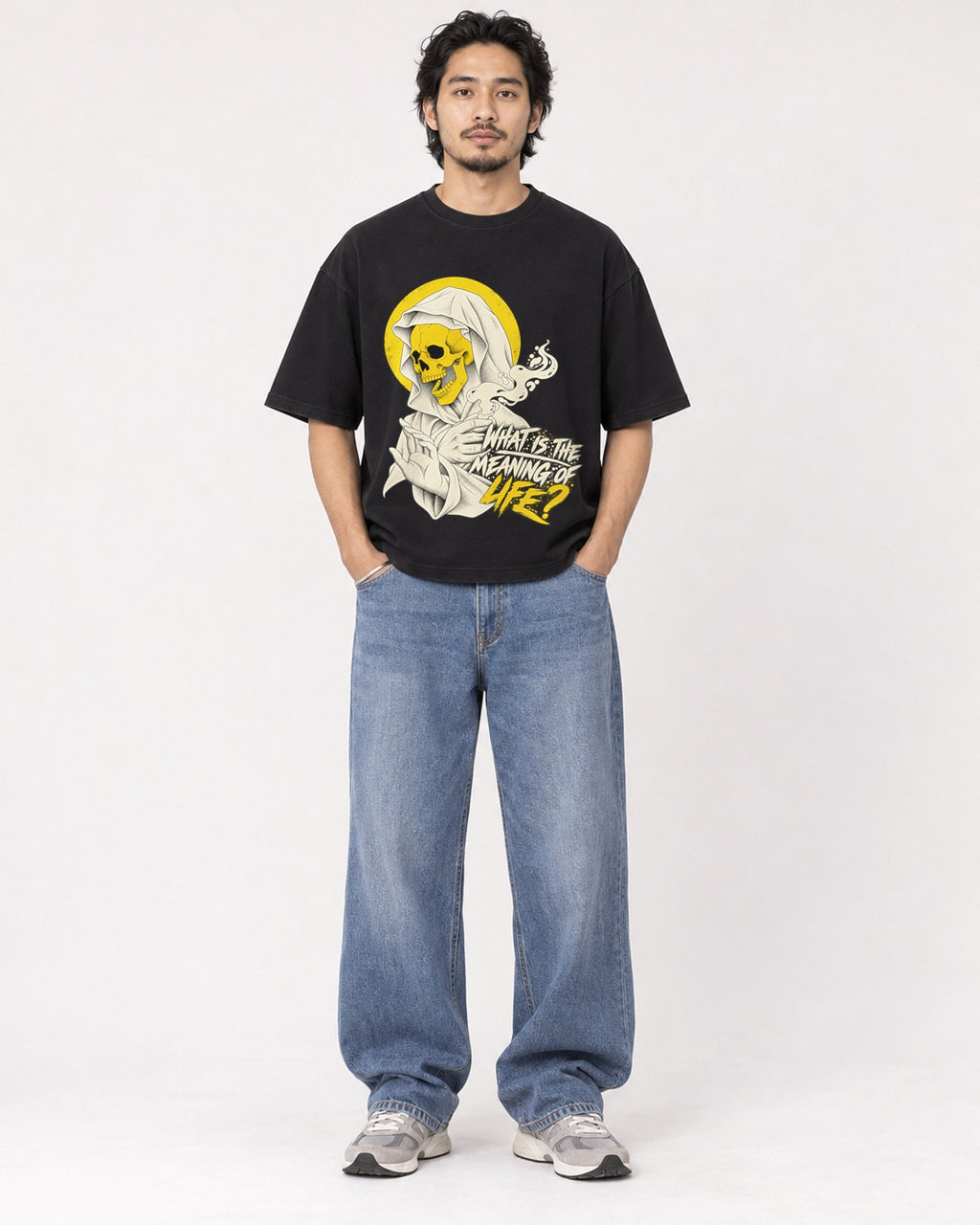 Mockup Boxy Heavyweight Tee Black male full-body 22