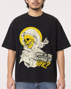 Mockup Boxy Heavyweight Tee Black male close-up 22