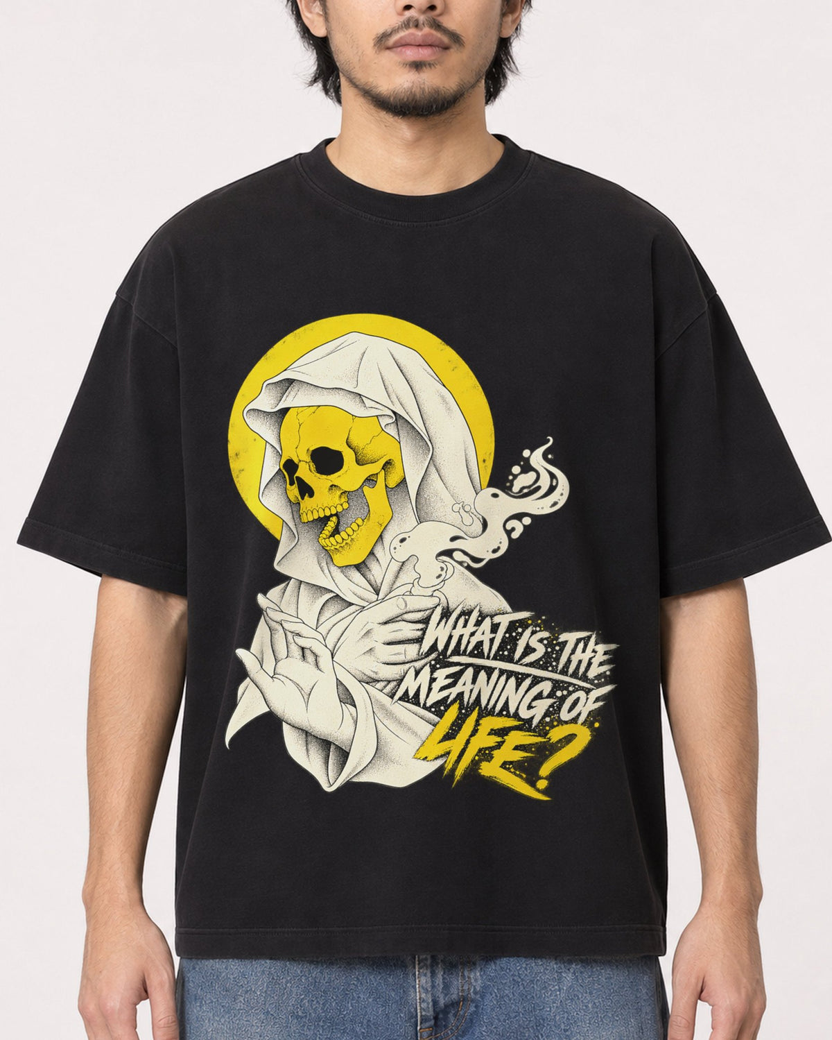 Mockup Boxy Heavyweight Tee Black male close-up 22