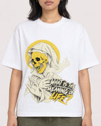 Mockup Boxy Heavyweight Tee White female close-up 22