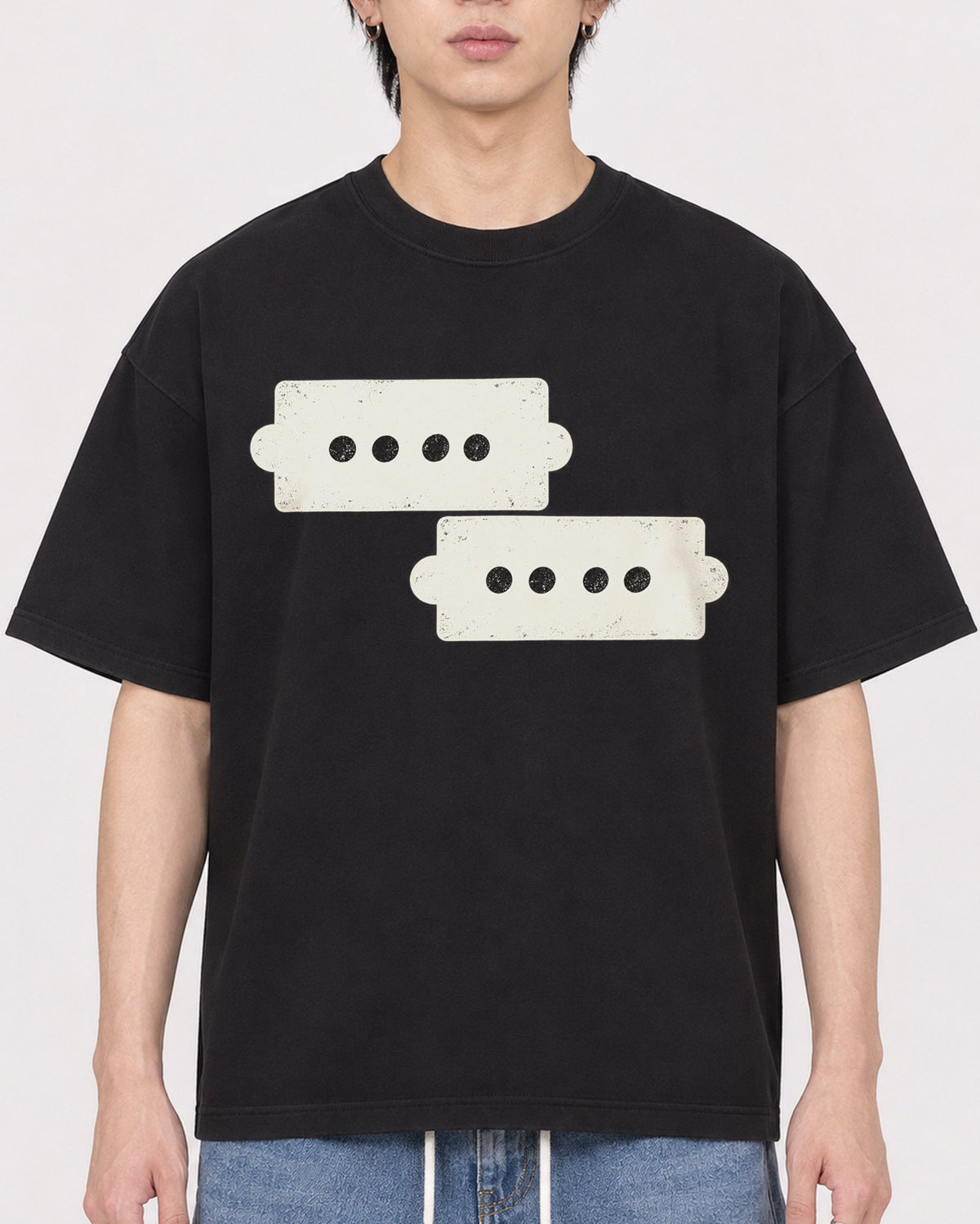 Mockup Boxy Heavyweight Tee Black male close-up 11
