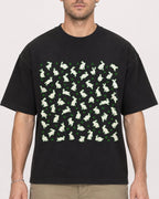 Mockup Boxy Heavyweight Tee Black male close-up 08