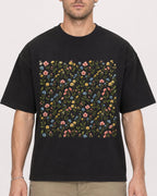 Mockup Boxy Heavyweight Tee Black male close-up 08