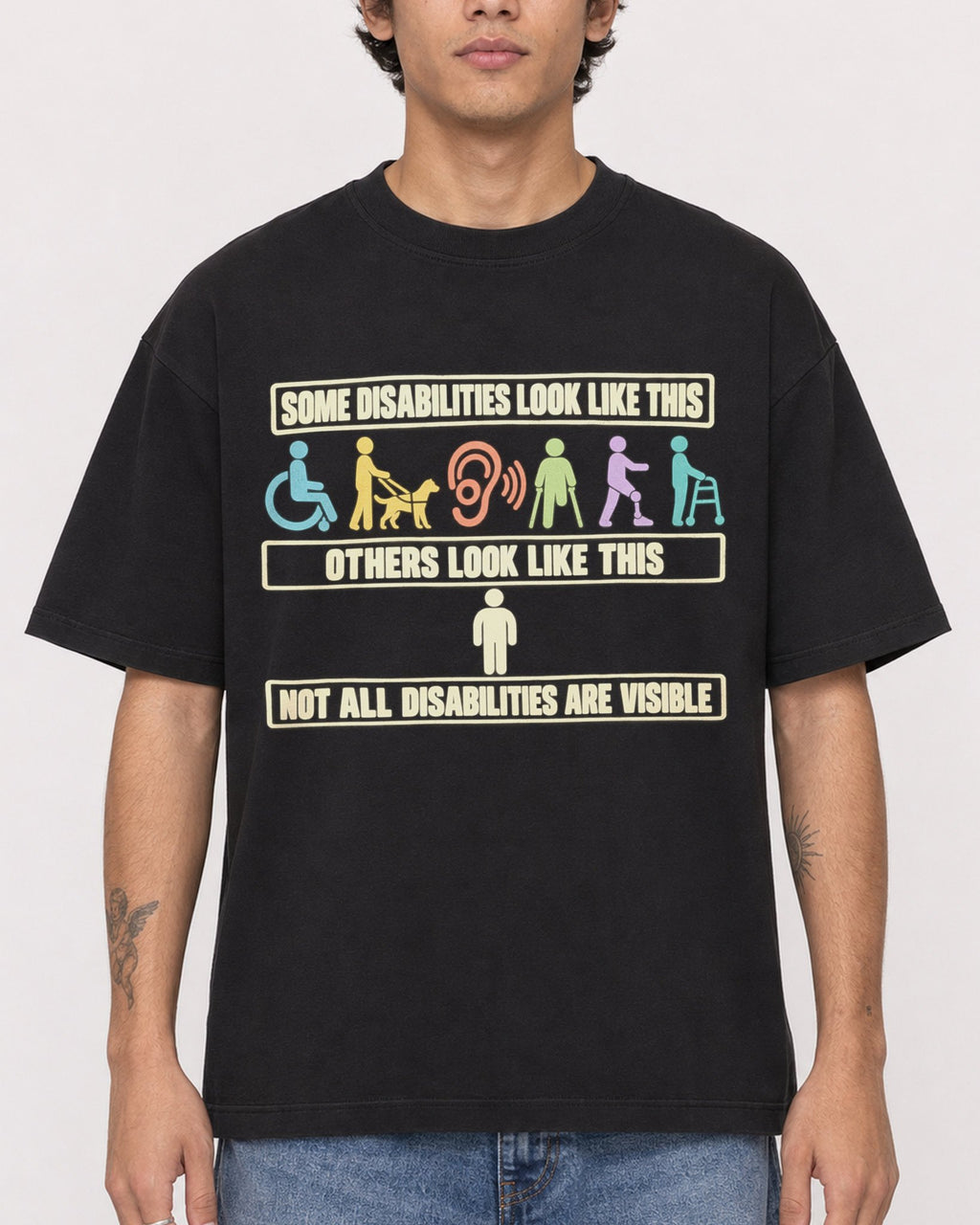 Mockup Boxy Heavyweight Tee Black male close-up 06