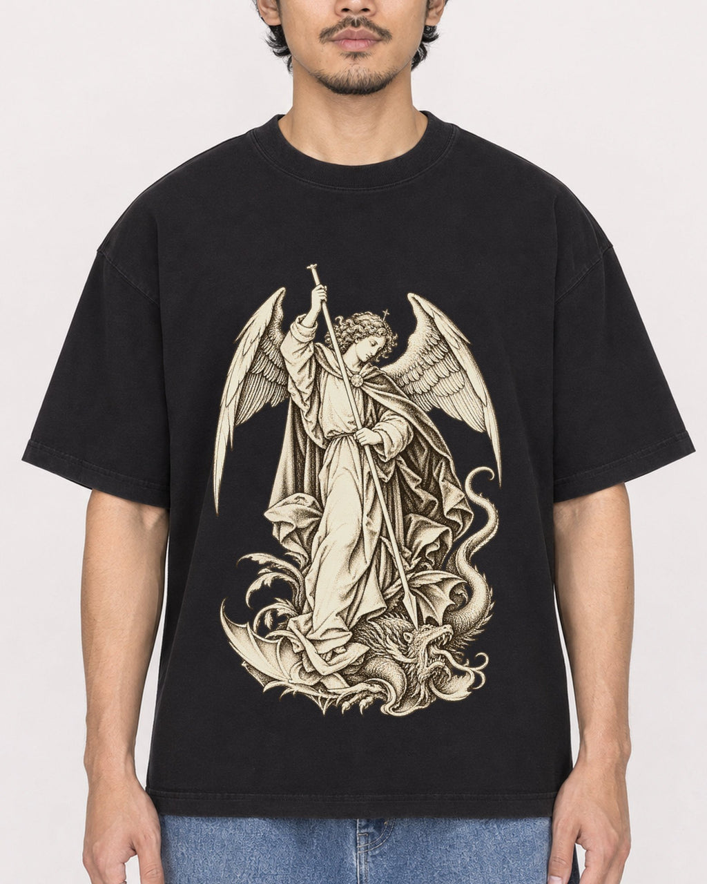Mockup Boxy Heavyweight Tee Black male close-up 02