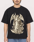 Mockup Boxy Heavyweight Tee Black male close-up 02