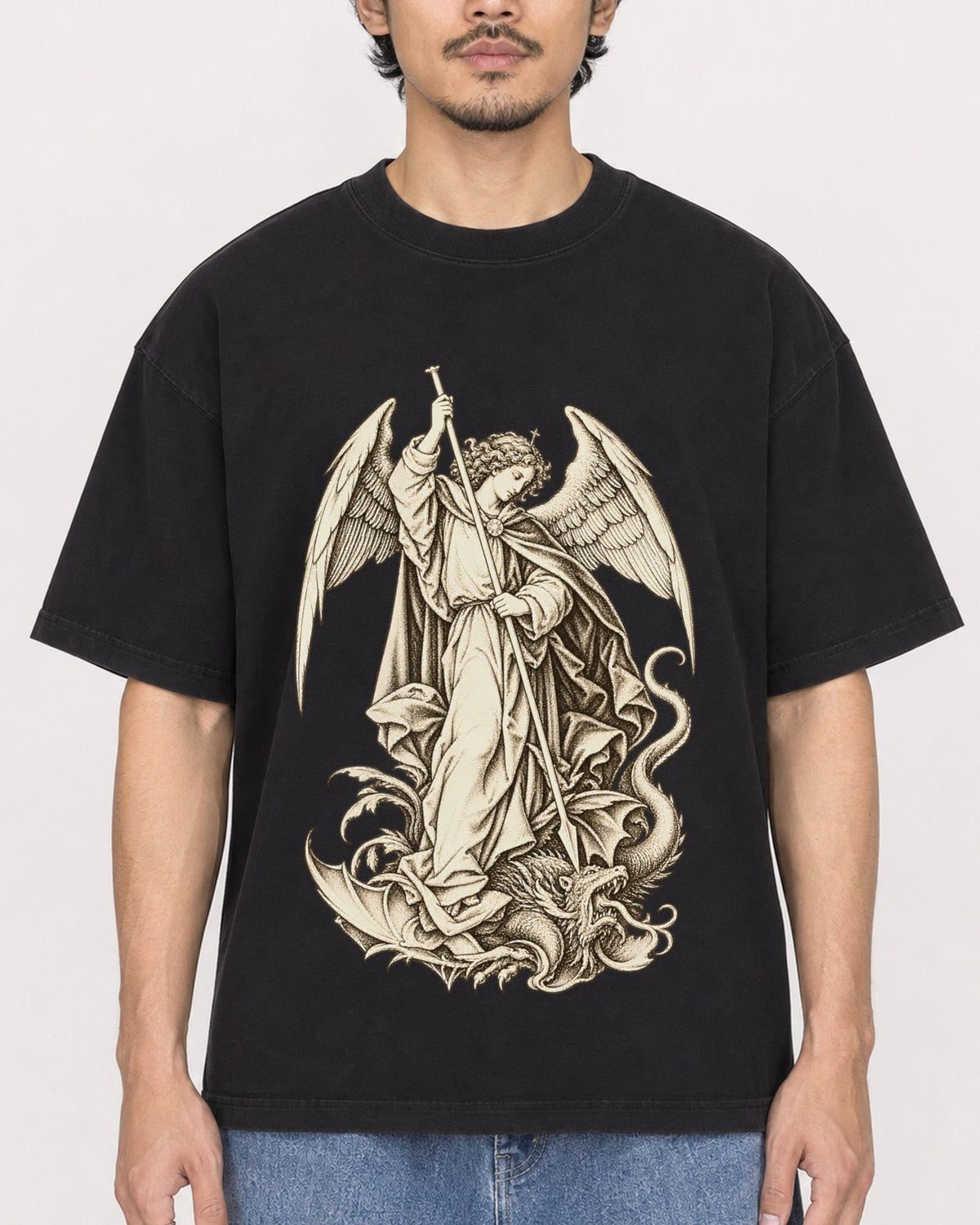Mockup Boxy Heavyweight Tee Black male close-up 02