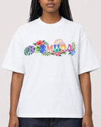 Mockup Boxy Heavyweight Tee White female close-up 04