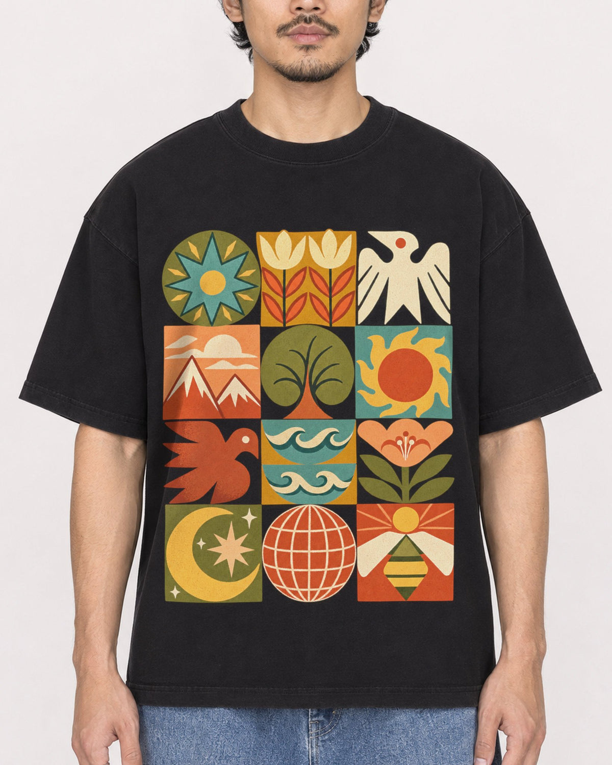 Mockup Boxy Heavyweight Tee Black male close-up 02