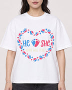 Mockup Boxy Heavyweight Tee White female close-up 03