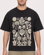Mockup Boxy Heavyweight Tee Black male close-up 08