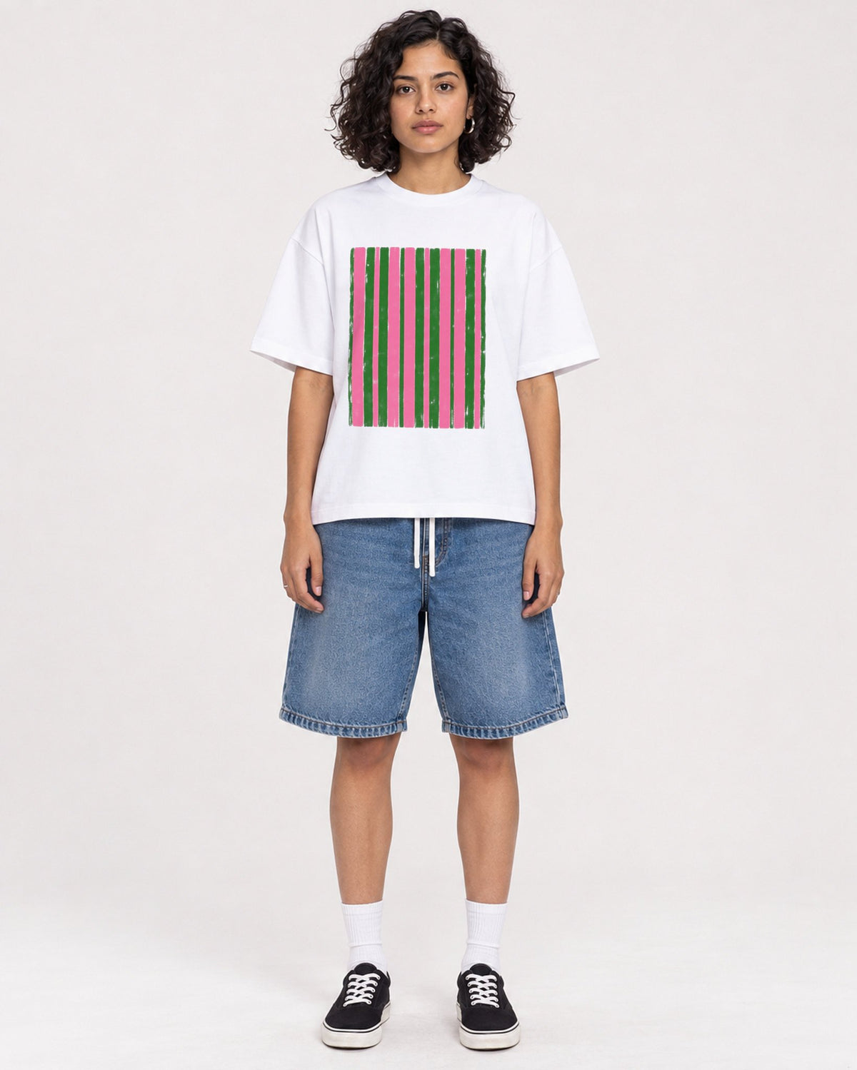 Mockup Boxy Heavyweight Tee White female full-body 26