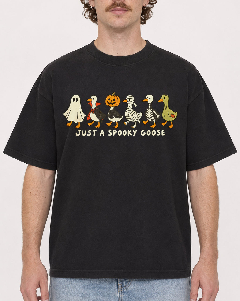 Mockup Boxy Heavyweight Tee Black male close-up 09