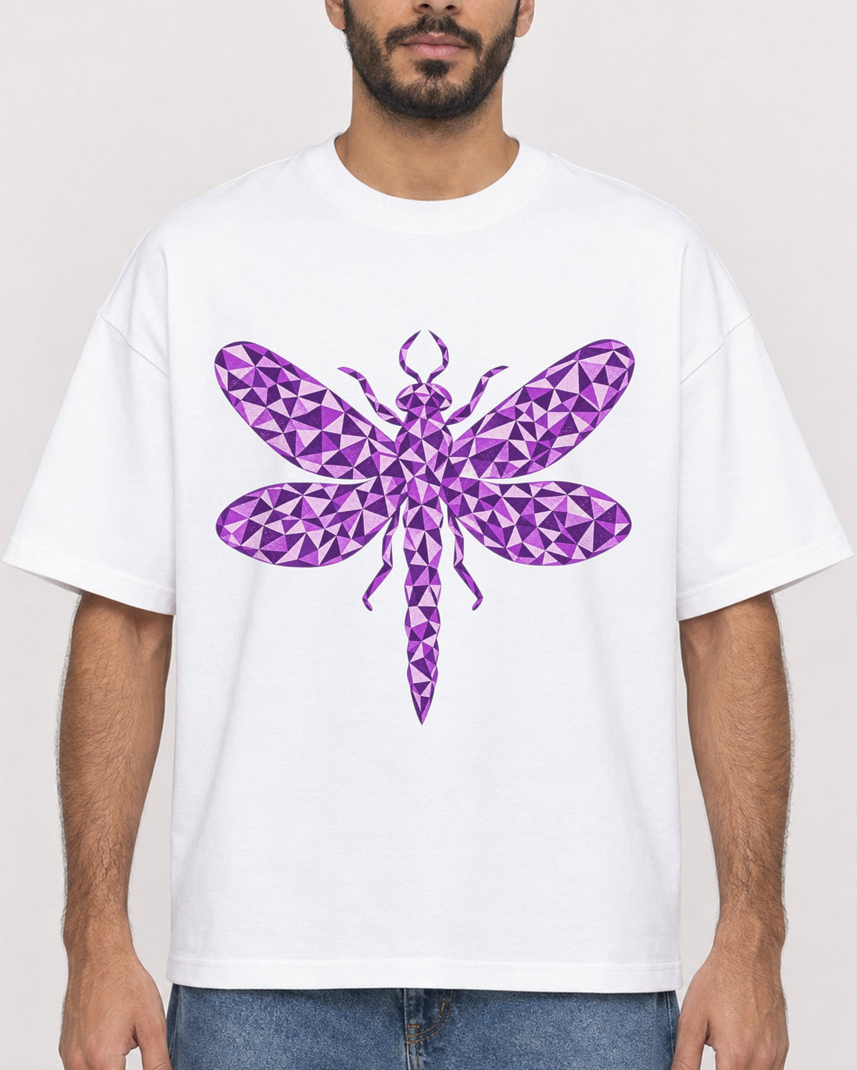 Mockup Boxy Heavyweight Tee White male close-up 07