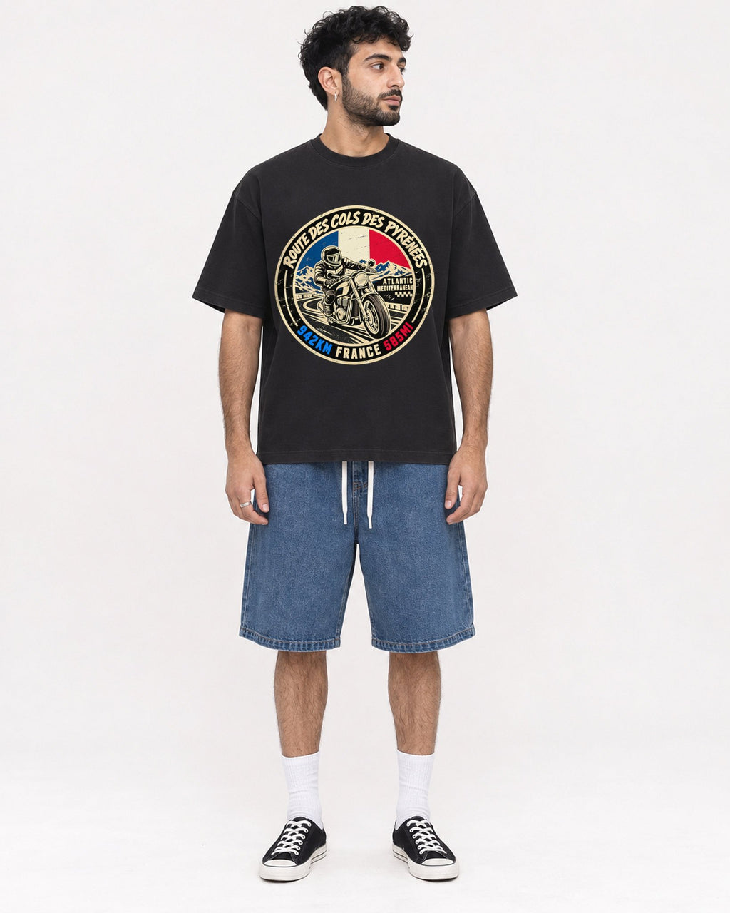 Mockup Boxy Heavyweight Tee Black male full-body 07