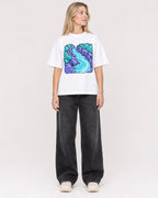 Mockup Boxy Heavyweight Tee White female full-body 08
