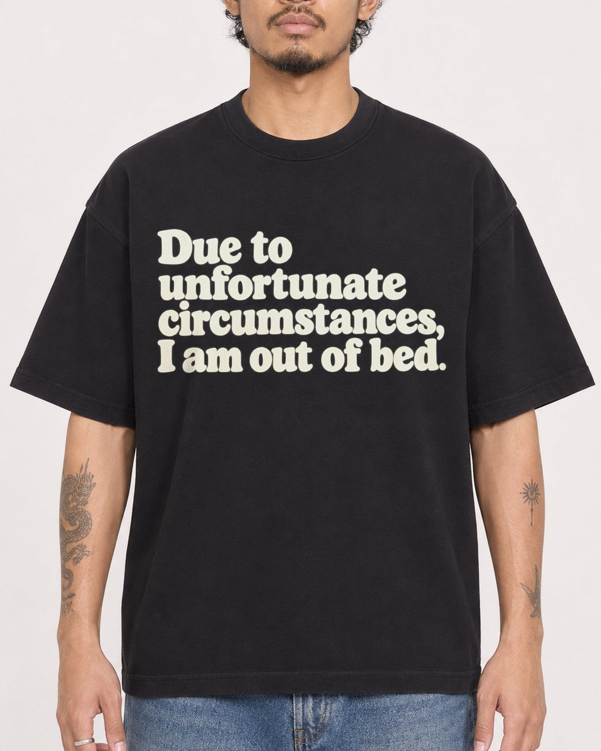 Mockup Boxy Heavyweight Tee Black male close-up 42