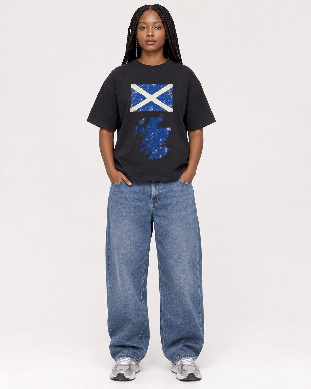 Mockup Boxy Heavyweight Tee Black female full-body 04