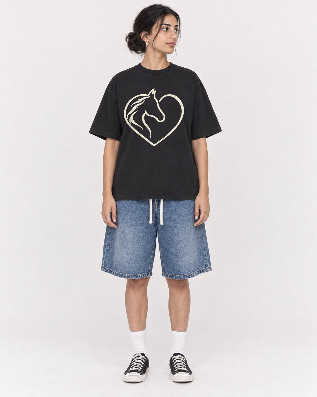 Mockup Boxy Heavyweight Tee Black female full-body 17