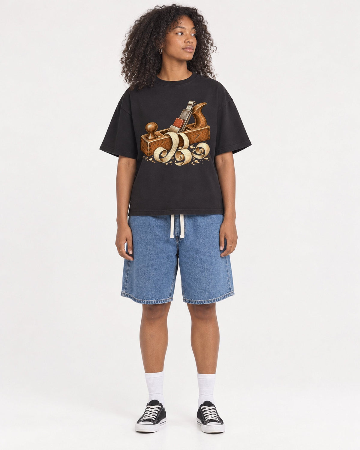 Mockup Boxy Heavyweight Tee Black female full-body 05