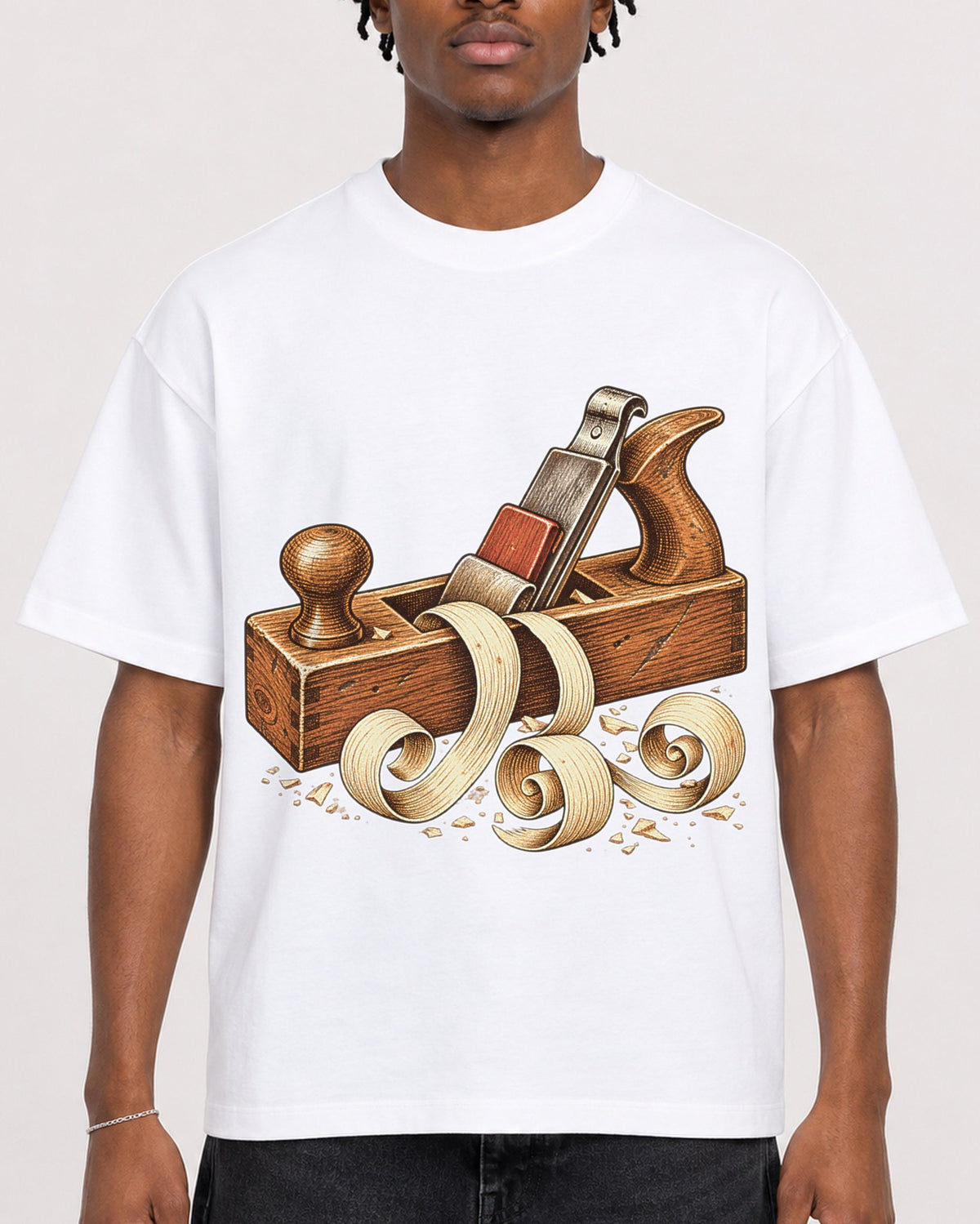 Mockup Boxy Heavyweight Tee White male close-up 05