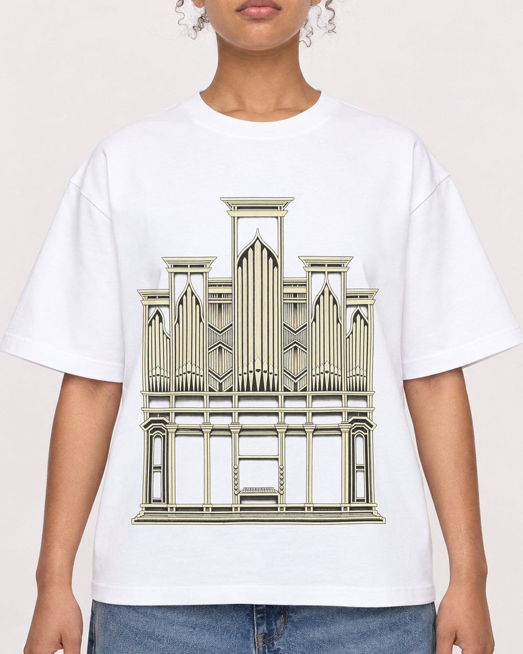 Mockup Boxy Heavyweight Tee White female close-up 20