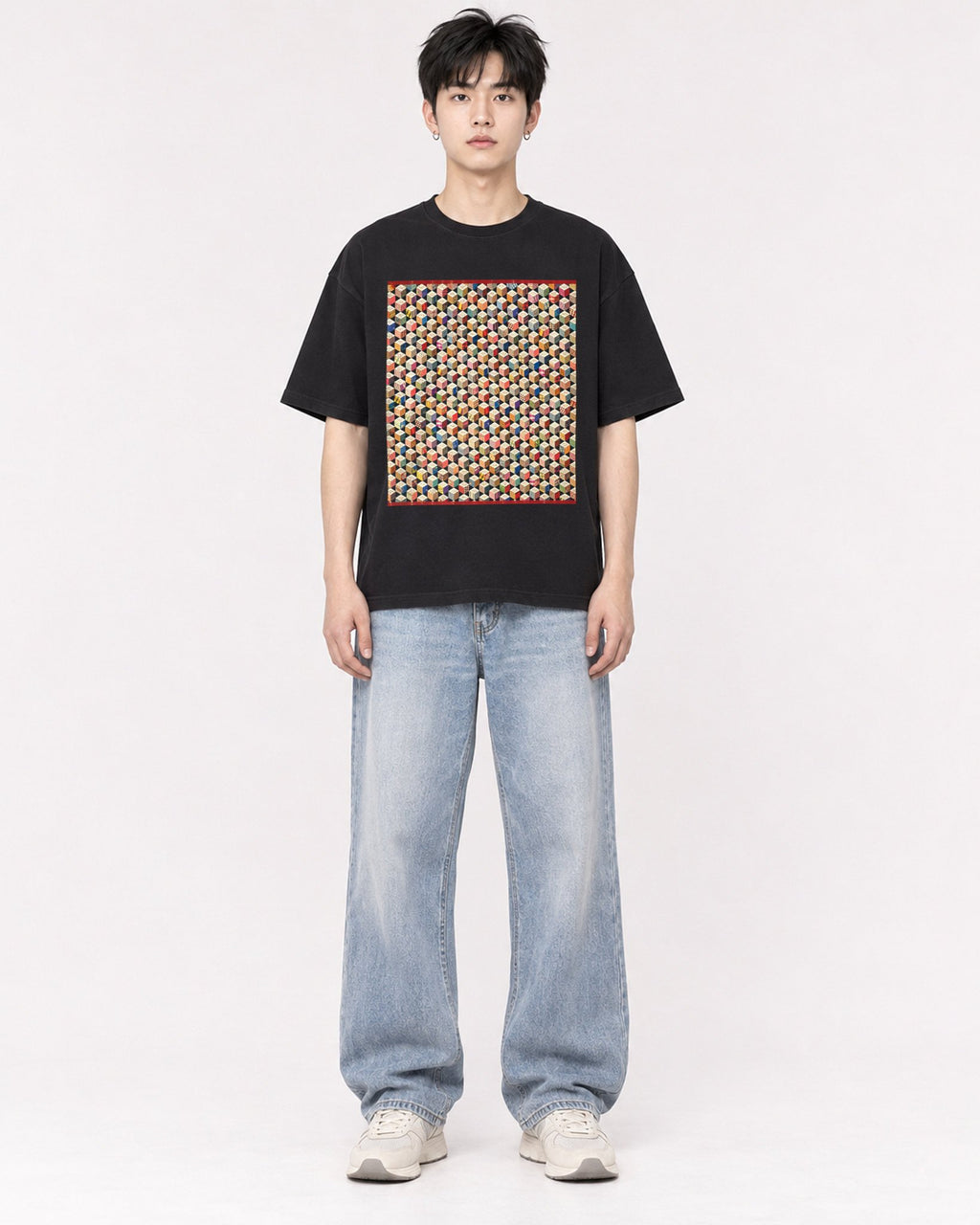 Mockup Boxy Heavyweight Tee Black male full-body 01
