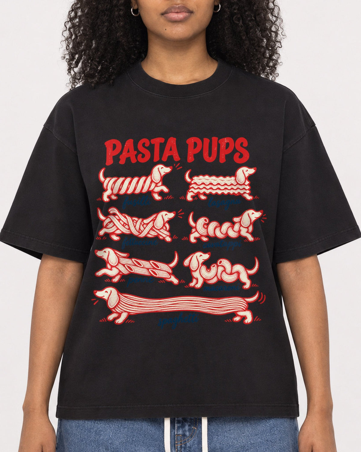 Mockup Boxy Heavyweight Tee Black female close-up 05