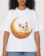 Mockup Boxy Heavyweight Tee White female close-up 05