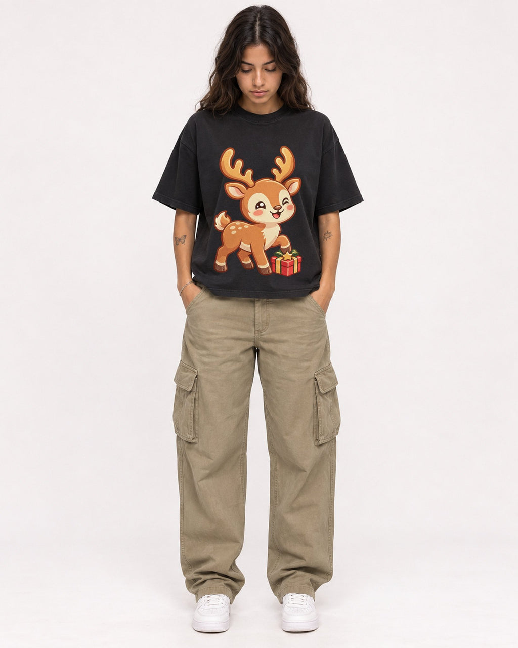 Mockup Boxy Heavyweight Tee Black female full-body 06