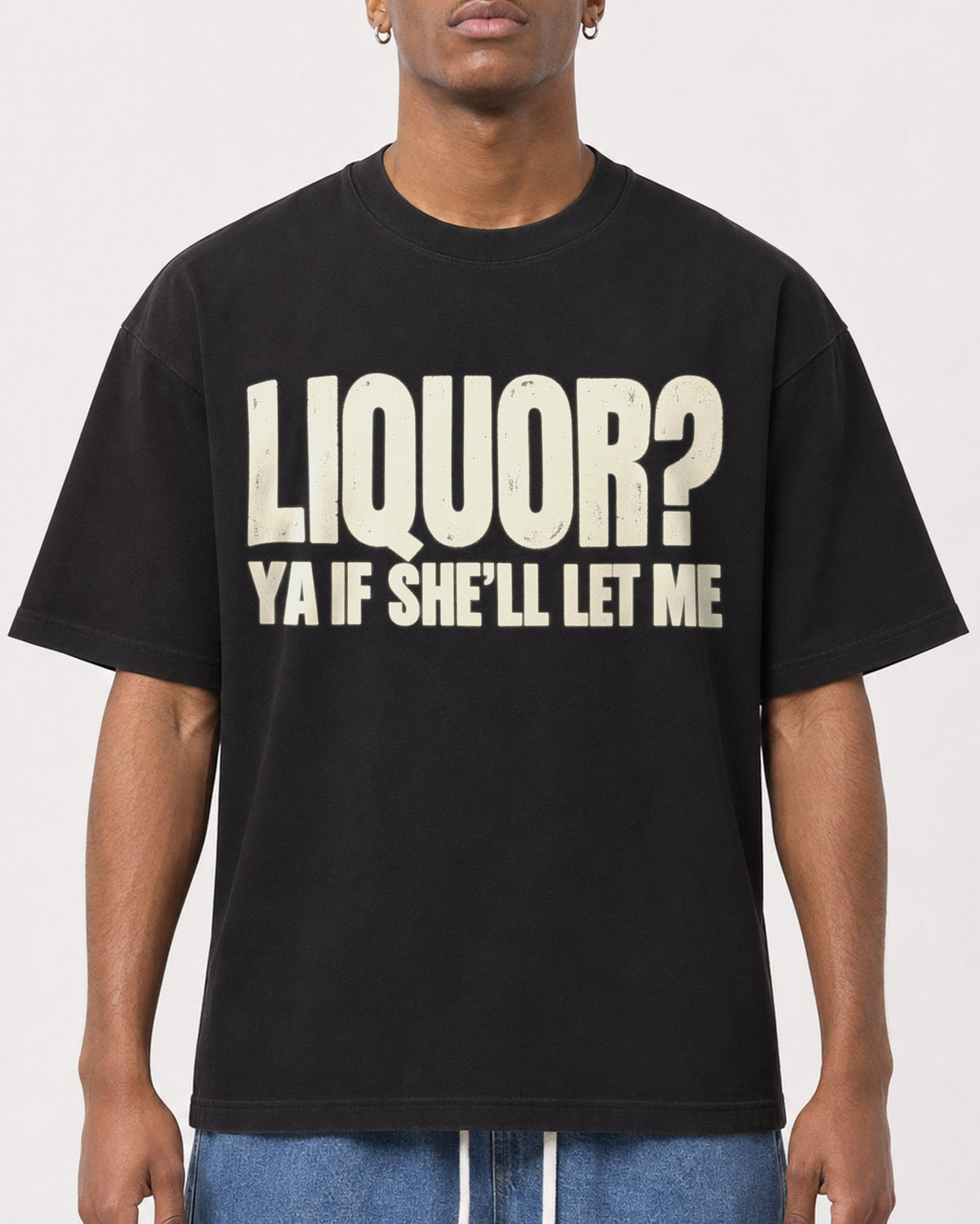 Mockup Boxy Heavyweight Tee Black male close-up 15