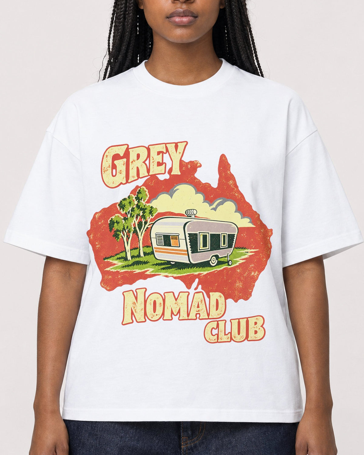 Mockup Boxy Heavyweight Tee White female close-up 04