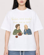 Mockup Boxy Heavyweight Tee White female close-up 01