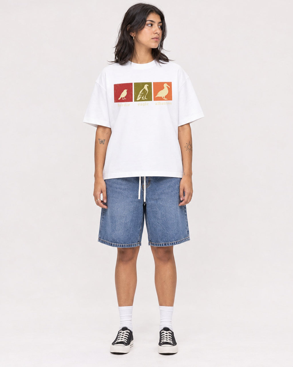 Mockup Boxy Heavyweight Tee White female full-body 36