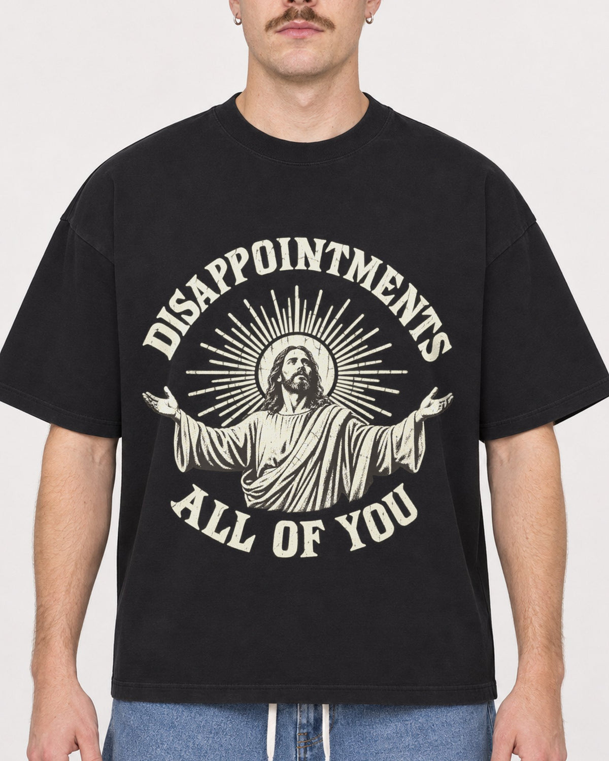 Mockup Boxy Heavyweight Tee Black male close-up 39