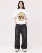 Mockup Boxy Heavyweight Tee White female full-body 03
