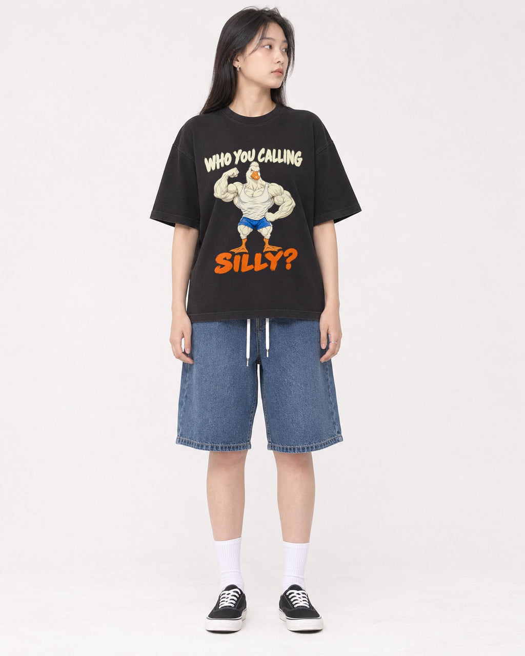 Mockup Boxy Heavyweight Tee Black female full-body 01