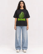 Mockup Boxy Heavyweight Tee Black female full-body 07