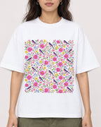 Mockup Boxy Heavyweight Tee White female close-up 02