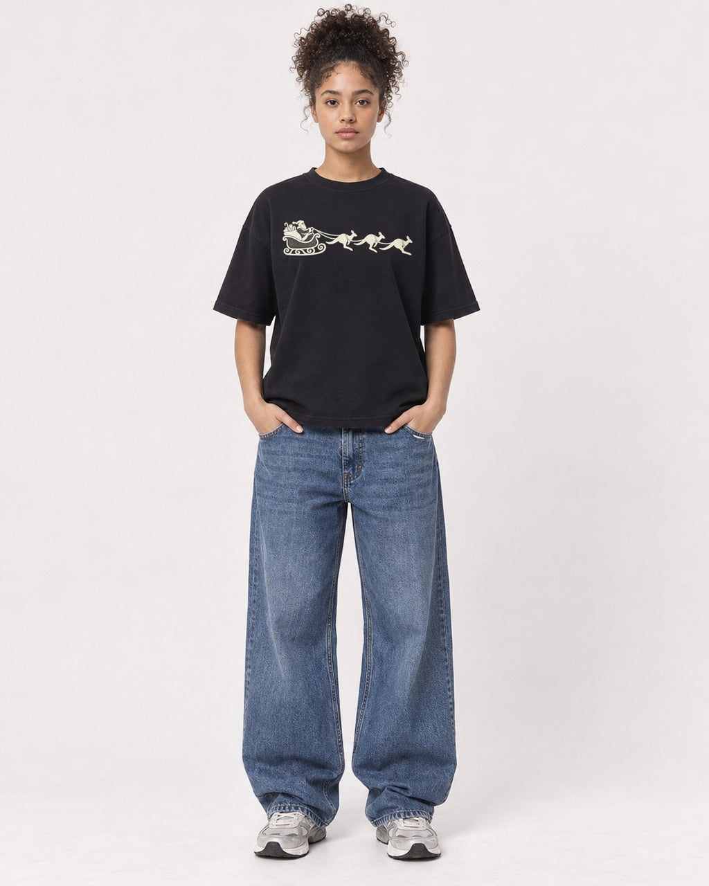 Mockup Boxy Heavyweight Tee Black female full-body 20