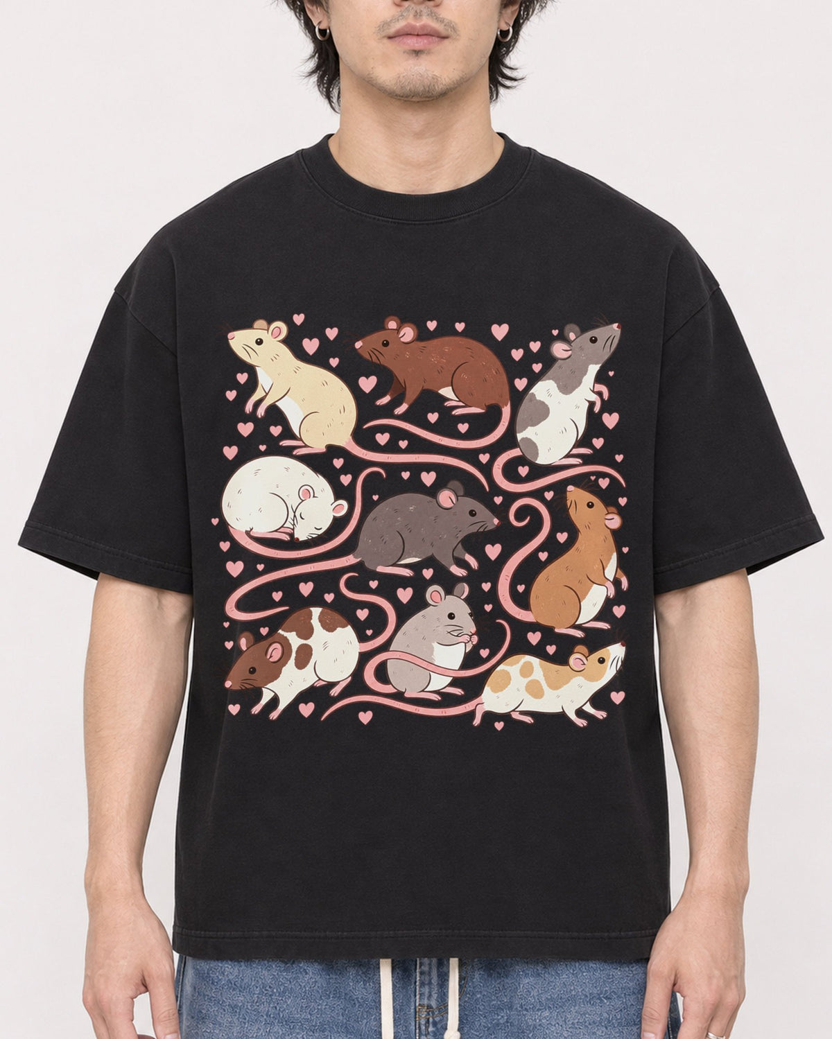 Mockup Boxy Heavyweight Tee Black male close-up 03