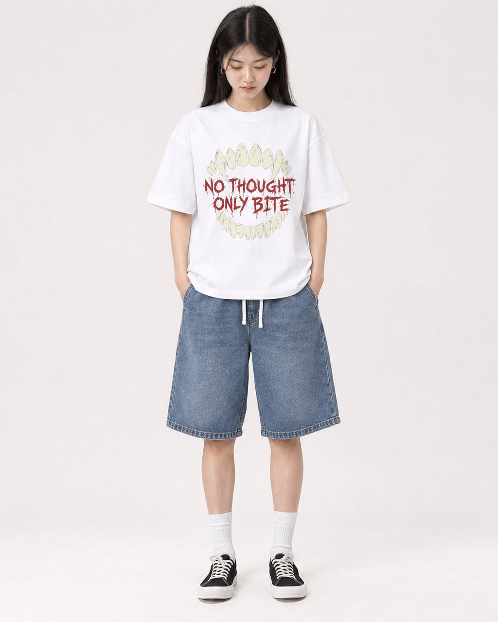 Mockup Boxy Heavyweight Tee White female full-body 01