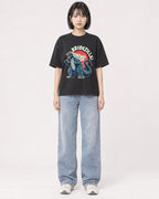 Mockup Boxy Heavyweight Tee Black female full-body 11